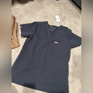 Women’s figs grey set